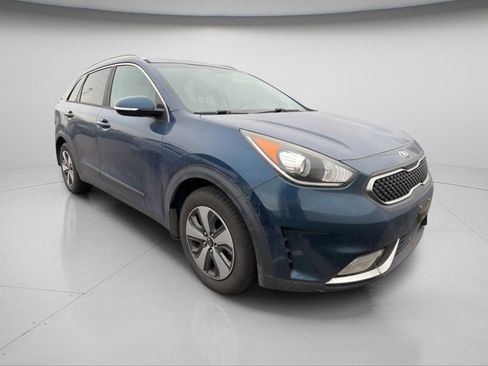 Used 2017 Kia Niro EX w/ Paint Protection Package image 2