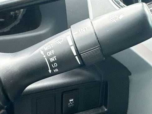 Used 2018 Toyota Tundra SR5 RWD image 14