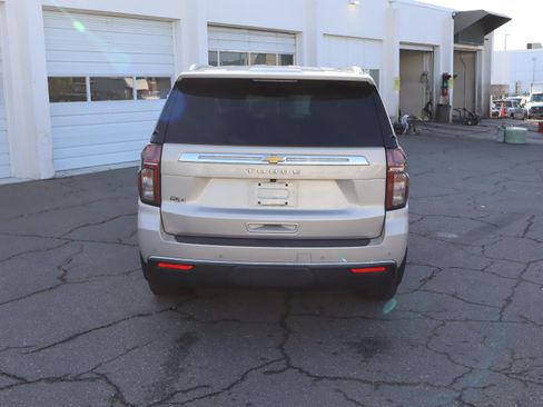Used 2022 Chevrolet Tahoe LS RWD image 9