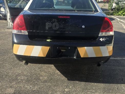 Used 2014 Chevrolet Impala Police FWD image 25