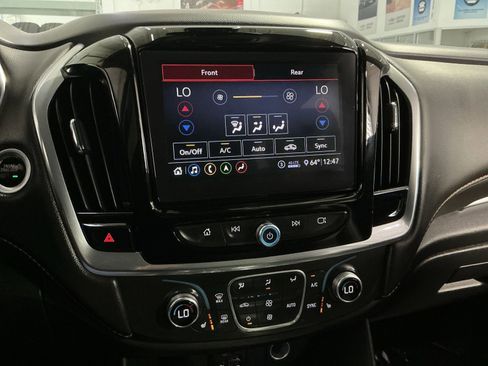 Used 2020 Chevrolet Traverse RS AWD/4WD image 22
