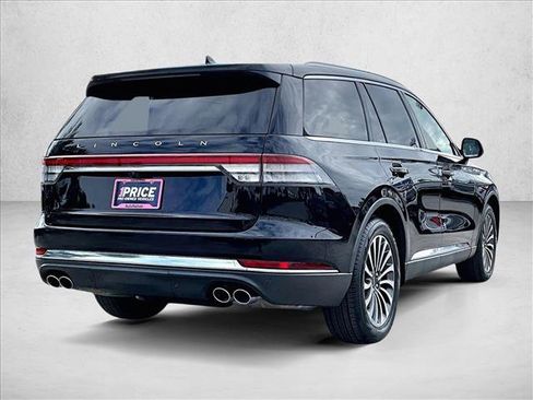 Used 2020 Lincoln Aviator Reserve w/ Equipment Group 201A image 2