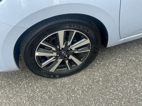 Used 2025 Nissan Versa SV image 24