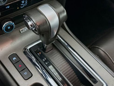 Used 2011 Ford Mustang Premium image 16