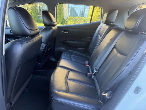 Used 2016 Nissan Leaf SL w/ Premium Package image 25