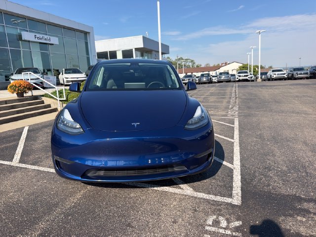 Used 2021 Tesla Model Y Long Range AWD/4WD image 9