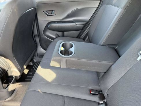 Used 2024 Hyundai Kona SE AWD/4WD image 21