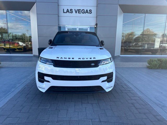 Used 2025 Land Rover Range Rover Sport Dynamic SE AWD/4WD image 2