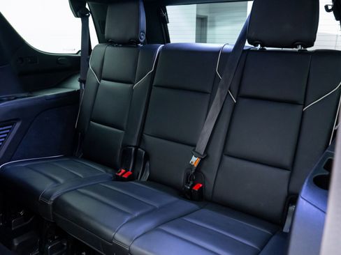 Used 2021 Cadillac Escalade Premium Luxury w/ LPO, Radiant Package image 20