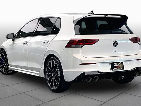 Used 2025 Volkswagen Golf w/ Euro Style Package AWD/4WD image 11