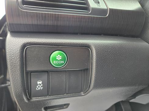 Used 2015 Honda Accord Hybrid Sedan image 28