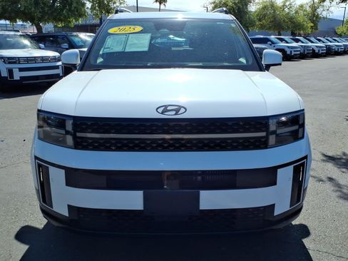 Used 2025 Hyundai Santa Fe Calligraphy FWD image 8