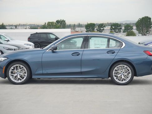 New 2026 BMW 330i Sedan w/ Convenience Package image 4