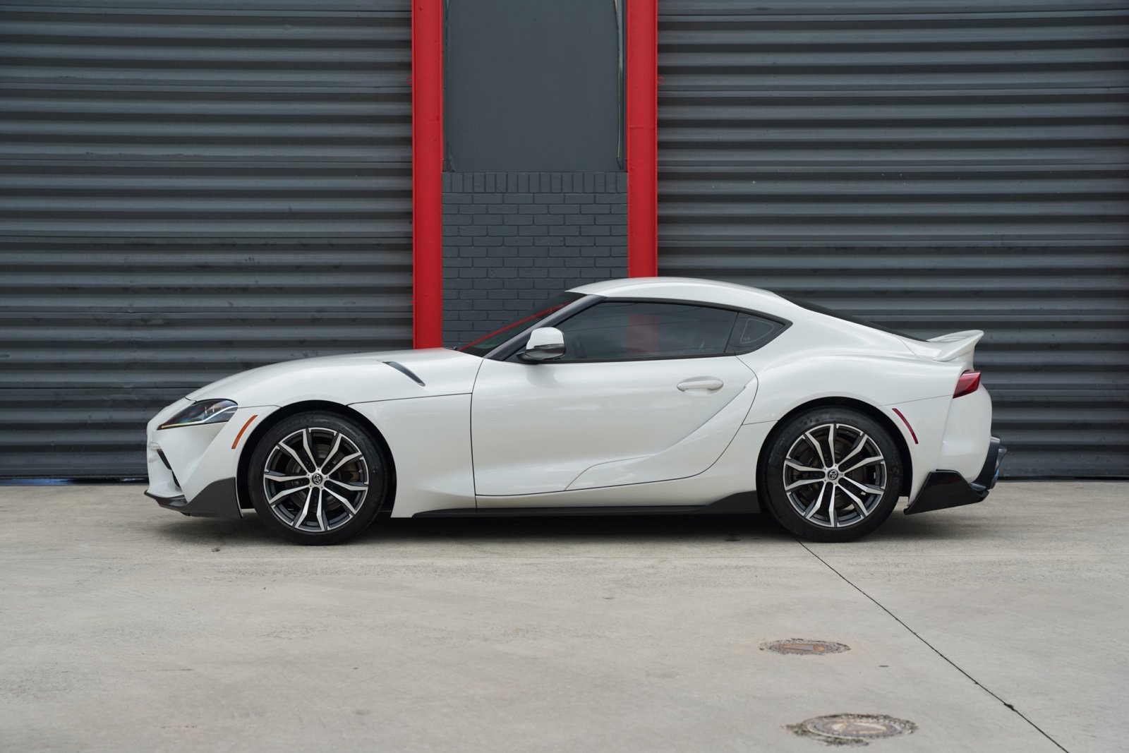 Used 2021 Toyota Supra RWD image 4