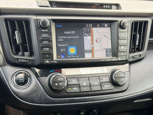 Used 2017 Toyota RAV4 Platinum FWD image 25