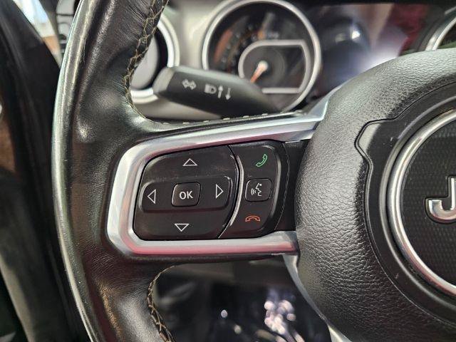 Used 2020 Jeep Wrangler Unlimited Sahara AWD/4WD image 17