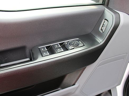 Used 2024 Ford F250 XL w/ XL Chrome Package AWD/4WD image 15
