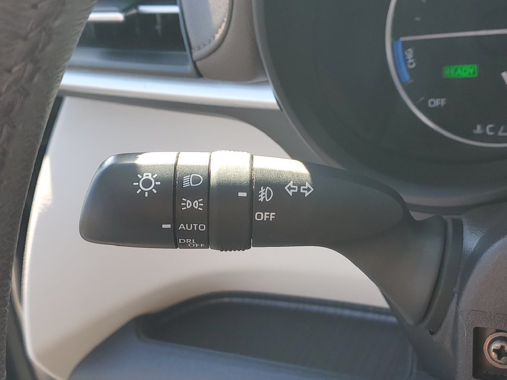 Used 2022 Toyota Sienna Platinum AWD/4WD image 12