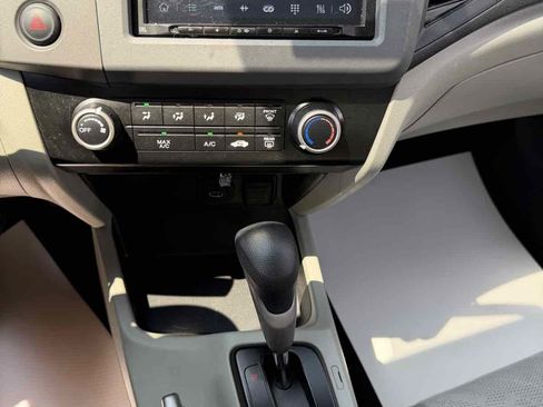Used 2012 Honda Civic LX image 20