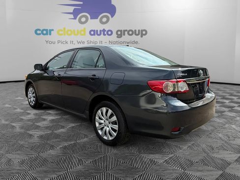 Used 2013 Toyota Corolla LE FWD image 3