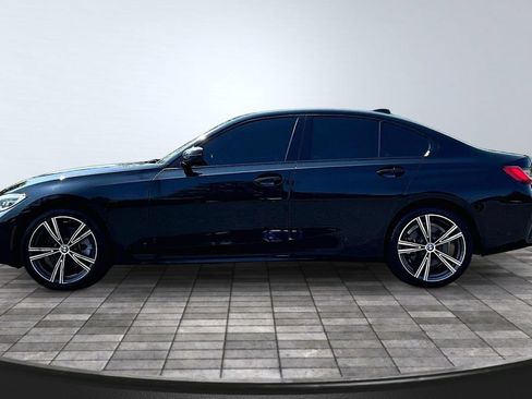 Used 2020 BMW 330i xDrive Sedan w/ Convenience Package AWD/4WD image 4