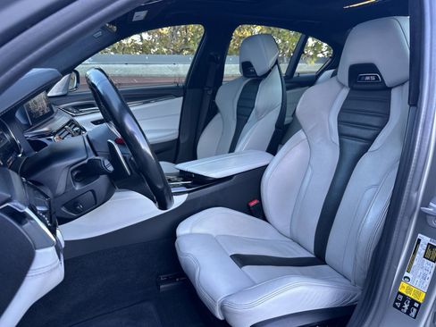 Used 2018 BMW M5 w/ Executive Package image 5