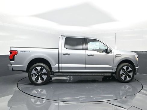 New 2023 Ford F150 Lightning Platinum image 3