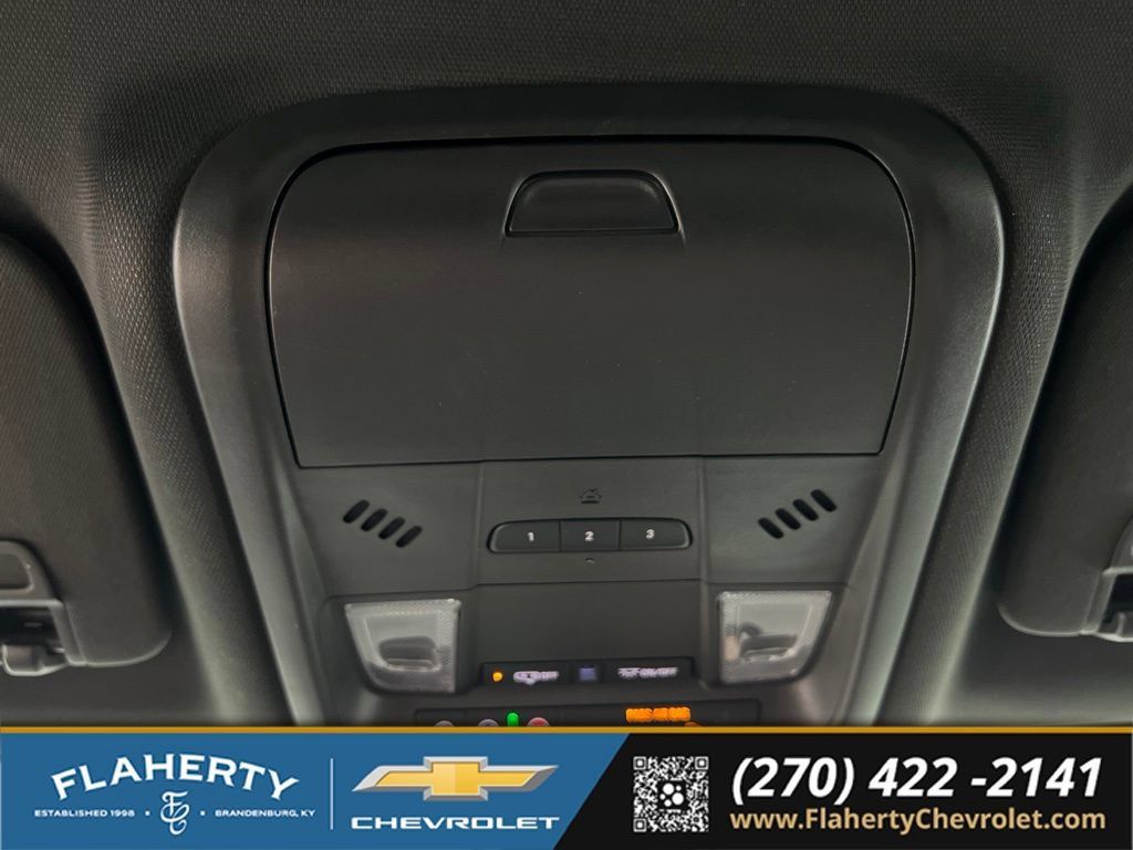 Used 2025 Chevrolet Blazer RS w/ Enhanced Convenience Package FWD image 34