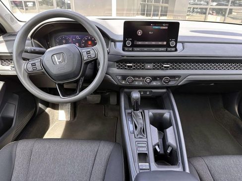 Used 2023 Honda Accord EX image 15
