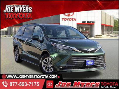 Used 2026 Toyota Sienna XLE