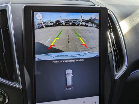 Used 2023 Ford Edge ST image 20