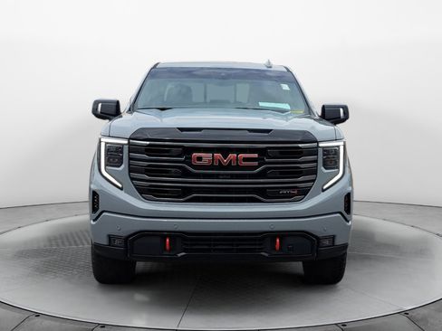 Used 2025 GMC Sierra 1500 AT4 w/ AT4 Premium Package AWD/4WD image 2