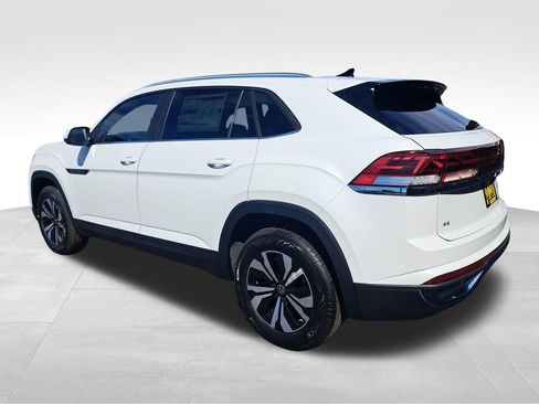 New 2026 Volkswagen Atlas Cross Sport SE AWD/4WD image 3