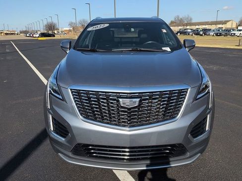 Used 2022 Cadillac XT5 Premium Luxury w/ LPO, Premium Carpet Package image 2