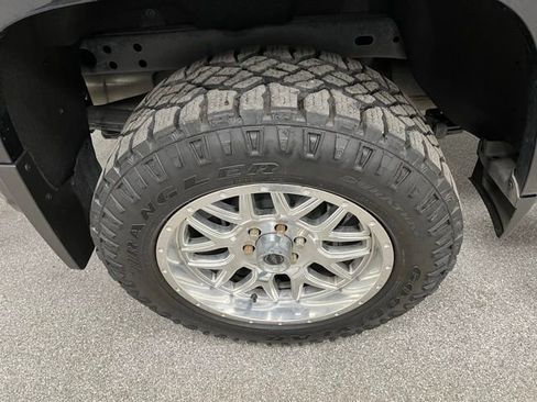 Used 2022 GMC Canyon AT4 AWD/4WD image 17
