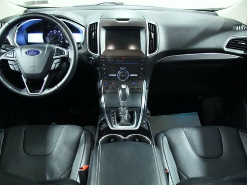 Used 2015 Ford Edge Titanium w/ Equipment Group 302A AWD/4WD image 5