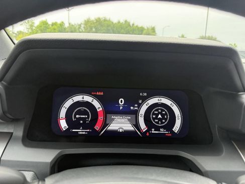 Used 2024 Toyota Tacoma TRD Sport AWD/4WD image 30