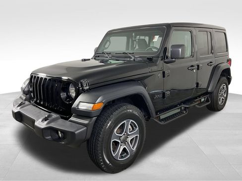 Used 2023 Jeep Wrangler Unlimited Sport w/ Sun And Sound Package AWD/4WD image 4