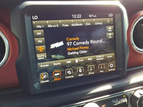 Used 2022 Jeep Wrangler Rubicon image 22