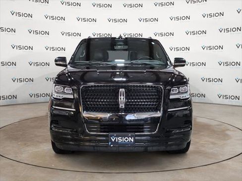 Used 2022 Lincoln Navigator Reserve image 8