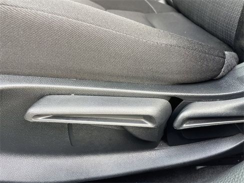 Certified 2023 Honda Civic EX image 25