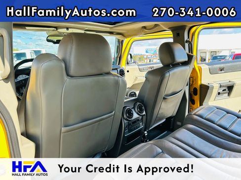 Used 2003 HUMMER H2 w/ Preferred Equipment Group image 19