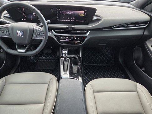 Used 2026 Buick Envista Avenir image 12