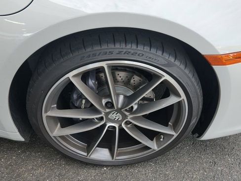 Used 2020 Porsche 911 Carrera RWD image 10