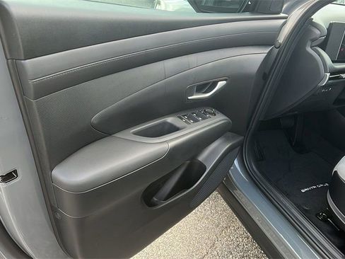 New 2026 Hyundai Santa Cruz SE FWD image 11