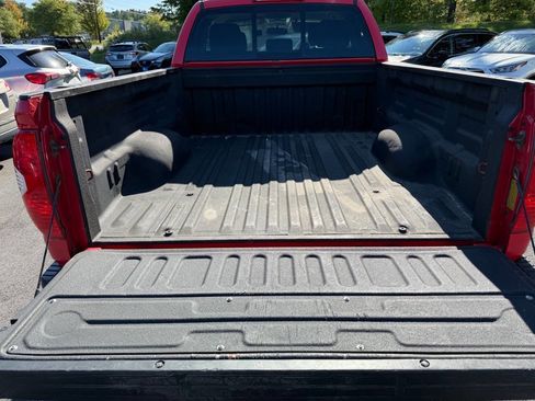 Used 2016 Toyota Tundra SR5 image 10