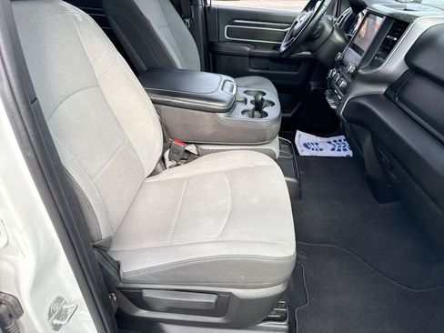 Used 2024 RAM 2500 Big Horn AWD/4WD image 66