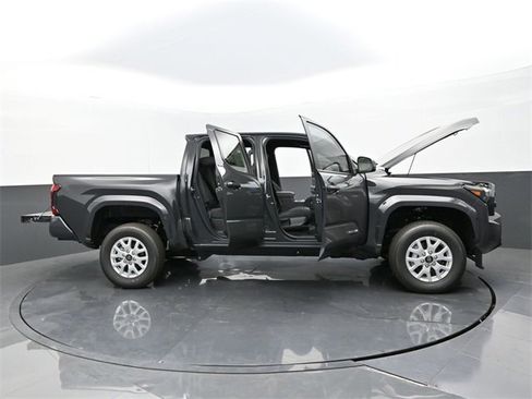 Used 2024 Toyota Tacoma SR5 image 31