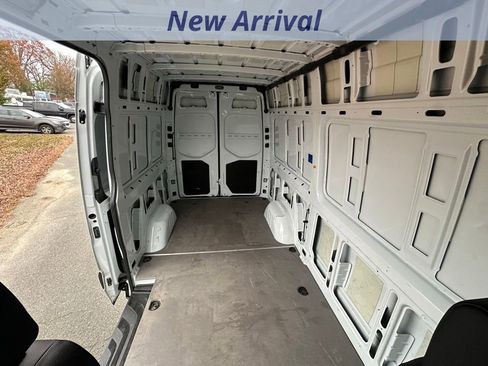 Used 2025 Mercedes-Benz Sprinter 2500 image 10