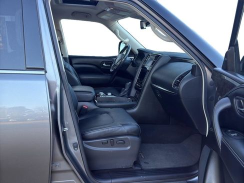 Used 2020 INFINITI QX80 Luxe w/ Proassist Package image 7